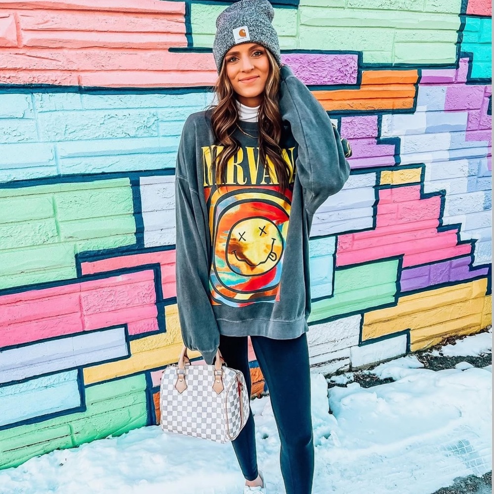 URBAN OUTFITTERS NIRVANA CREWNECK